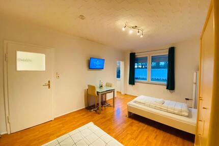 2 Betten Monteurwohnung in Wupeprtal I WLAN, Parkplätze, smart TV - Wuppertal Dornap