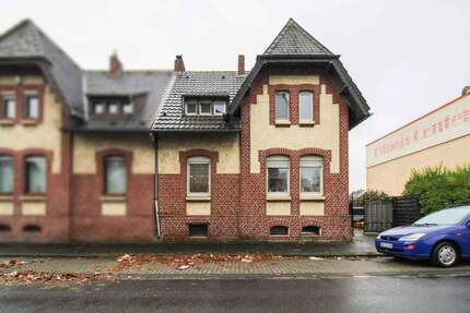 Familienhaus mit Charakter, Garten und vielen Nutzungschancen - Duisburg Hochemmerich