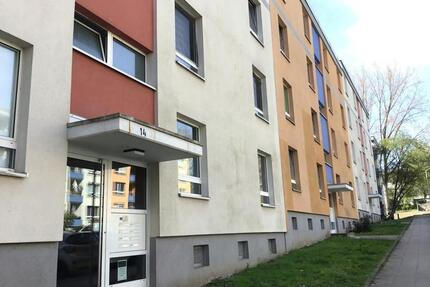 Charmante 3-Raum-Wohnung mit Balkon zur Hofseite! - Essen Stadtbezirk VII