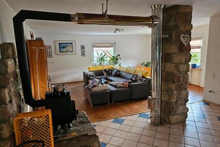 Wohnen wie im Haus in ruhiger Lage für die ganze Familie - Freimersheim (Pfalz)