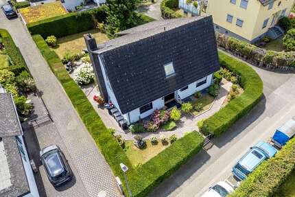 Haus zum Kaufen in Wiesbaden 799.000,00 € 223 m²
