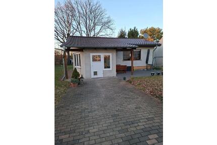 Kleines Einfamilienhaus - 180.000,00&nbsp;EUR Kaufpreis, ca.&nbsp; 70,00&nbsp;m&sup2; in Finsterwalde (PLZ: 03238)