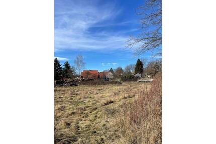 Baugrundstück Sachsdorf - 66.000,00&nbsp;EUR Kaufpreis, ca.&nbsp; 0,00&nbsp;m&sup2; in Klipphausen (PLZ: 01665) Sachsdorf