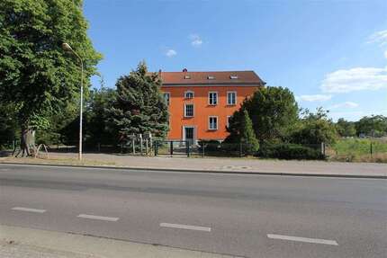 Haus zum Kaufen in Schwielowsee 874.000,00 € 305.86 m²
