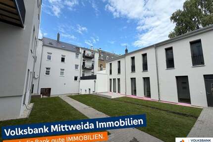 Historischer Charme trifft modernen Wohnkomfort – Dachgeschosswohnung mit Balkon - Falkenstein
