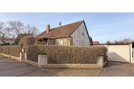 Ein sanierungsbedürftiges EFH mit Garten und Garage - Eberswalde