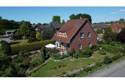 Haus zum Kaufen in Bad Bramstedt 469.000,00 € 142.38 m²