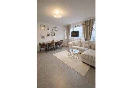 Modernisierte Wohnung mit Aufzug und Stellplatz - Zentrale Lage - Wetter Alt-Wetter