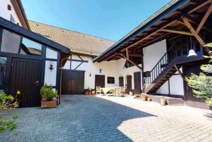 Haus zum Kaufen in Nettersheim 399.000,00 € 354 m²
