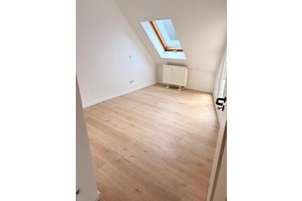 Helle 3-Zimmer-Wohnung mit 2 Balkone in Zeuthen