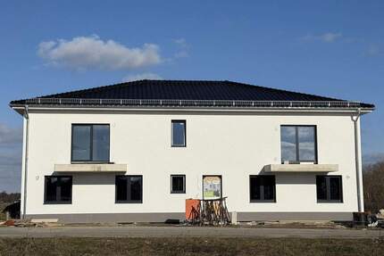 NEUBAU - 3 Zimmer Wohnung in Meinkot - Bezugsfertig und OHNE Makler! - Velpke