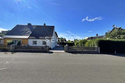 Haus zum Kaufen in Rehau 229.000,00 € 200 m²