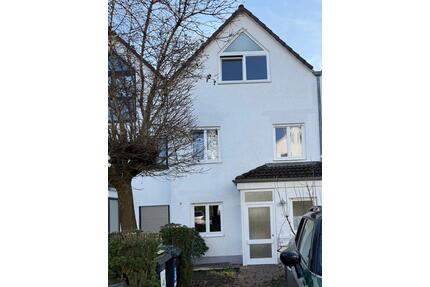 Schönes und helles Reihenmittelhaus im Heidestock zu vermieten - Wiesbaden Bierstadt