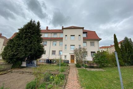 Charmante 2‑Zimmer‑Wohnung mit Abstellkammer & Keller – Böhmertstraße 6, Roßwein