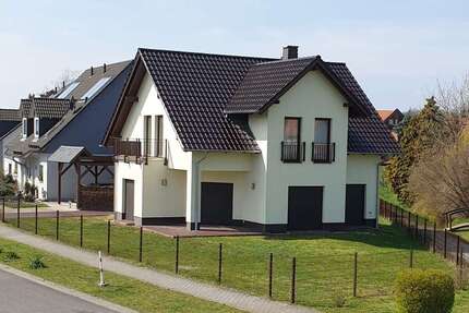 Haus zum Kaufen in Cottbus 500.000,00 € 135 m²