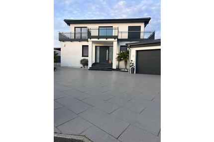3 - Zimmerwohnung mit Terrase in einer ruhigen Gegend - Kirchardt