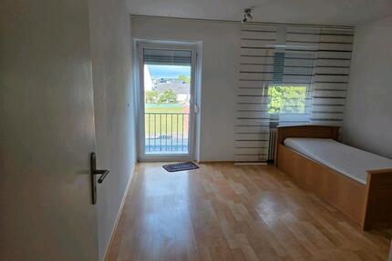 WG Zimmer Burghausen innenstadt mit Balkon
