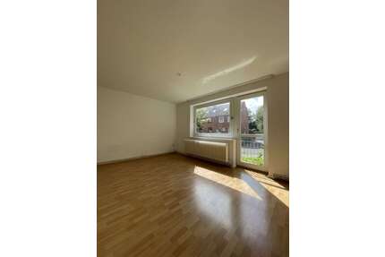 Wohnung zum Kaufen in Wilhelmshaven 89.000,00 € 77.26 m²