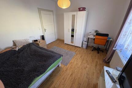 WG-Zimmer in Pirmasens - 242,00&nbsp;EUR Kaltmiete, ca.&nbsp; 12,60&nbsp;m&sup2; in Wallhalben (PLZ: 66917)