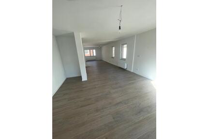 Grefrath Wohnung zu vermieten - 900,00&nbsp;EUR Kaltmiete, ca.&nbsp; 80,00&nbsp;m&sup2; in Grefrath (PLZ: 47929)