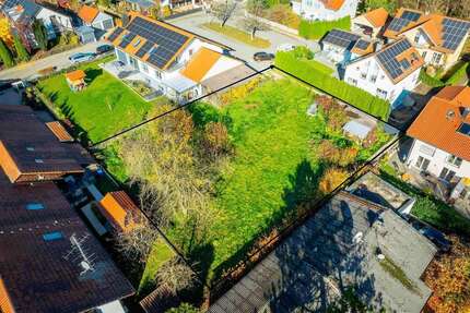 Grundstück zu verkaufen in Ottenhofen 425.000,00 € 460 m²