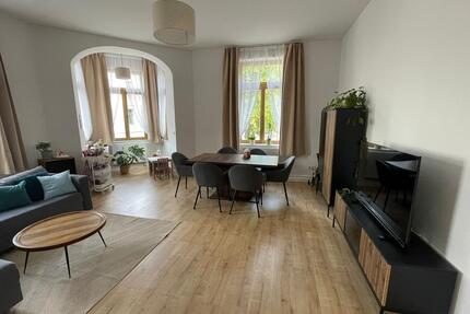 Helle 4-Raum Wohnung im sanierten Gründerzeit-Altbau - Wurzen
