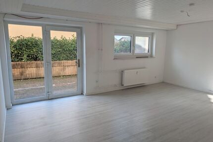 2 ZKB Souterrainwohnung mit Terrasse am Bostalsee zu vermieten - Neunkirchen/Nahe