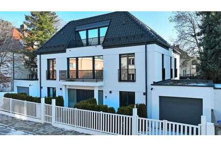 Haus zum Kaufen in München 6.400.000,00 € 440 m²