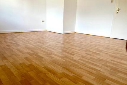 Oberwesel | 75qm | helle 2,5 Z-Wohnung mit Loggia & EBK ab 01.11