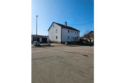 2-Familienhaus mit großem Garten - provisionsfrei in NDSehensand - Neuburg an der Donau