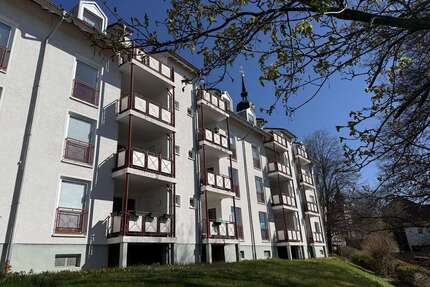 Haus zum Kaufen in Hohenstein-Ernstthal 669.000,00 € 475.4 m²