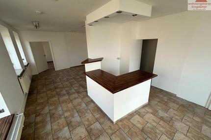 Komfortables Wohnen im Erdgeschoss – barrierearme 3-Raum-Wohnung - 1Monat kaltmietfrei! - Oelsnitz (Erzgebirge)