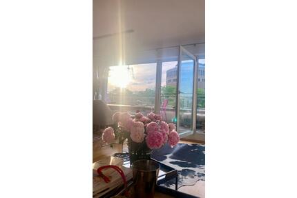 3 Zi Wohnung mit Garage & Balkon von privat - Köln Innenstadt