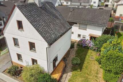 Haus zum Kaufen in Nentershausen 395.000,00 € 232 m²