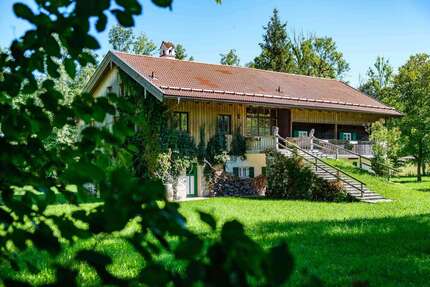 Haus zum Kaufen in Gaissach-Obergries 2.950.000,00 € 355 m²