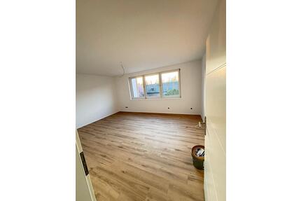 Erstbezug nach Sanierung: Moderne 1-Zimmer-Wohnung mit EBK - Essen Stadtbezirk VIII