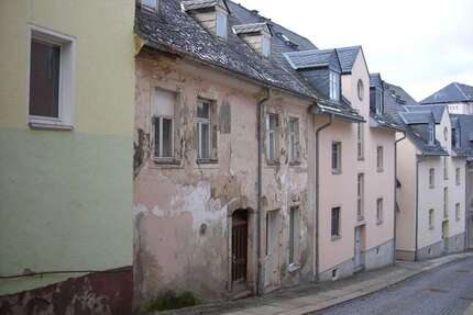 Haus zum Kaufen in Annaberg-Buchholz 16.500,00 € 79.11 m²