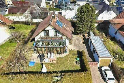 Attraktives Einfamilienhaus in bester Wohnlage - gepflegt & bezugsbereit - Ammerthal