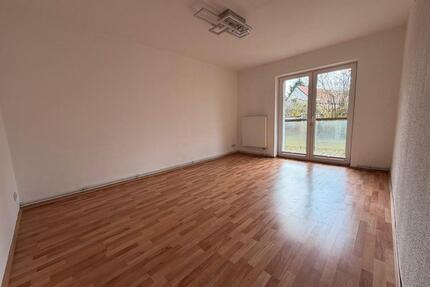 2-Raum-Wohnung mit Balkon - 330,00&nbsp;EUR Kaltmiete, ca.&nbsp; 54,00&nbsp;m&sup2; in Bitterfeld-Wolfen (PLZ: 06766)