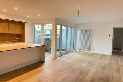 Wohnung zum Mieten in Berlin 2.050,00 € 85.74 m²
