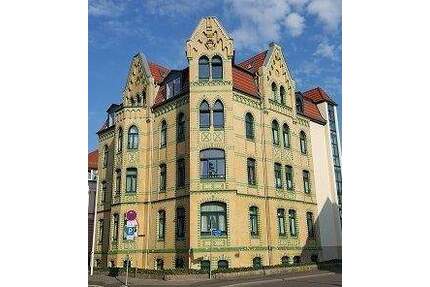 Schöne 2- Raum Wohnung im denkmalgeschüzten Haus zu verkaufen! - Eisenach