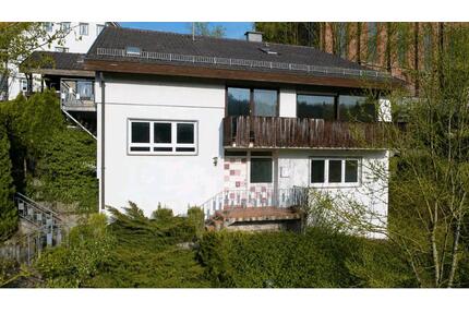 Wohnhaus zu vermieten. Ideal für eine Wohngemeinschaft. - Zimmern ob Rottweil