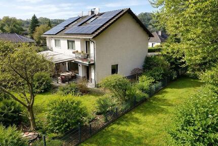 Doppelhaushälfte in Lohmar provisionsfrei sofort bezugsfertig