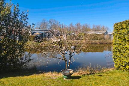 Mobilheim mit Wintergarten, am See, auf einem Campingplatz - Leer (Ostfriesland)
