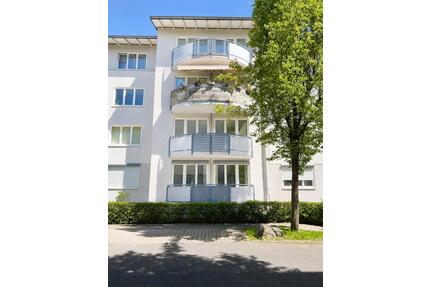 Helle 1,5 Zimmerwohnung mit Süd-Balkon direkt in Kassel