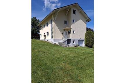 neuwertiges Zweifamilienhaus in sonniger Lage Nähe Zwiesel - Lindberg