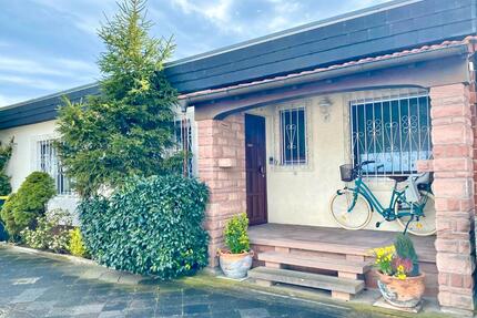 Großzügiger Bungalow mit vielseitigen Nutzungsmöglichkeiten - Ludwigshafen am Rhein Edigheim