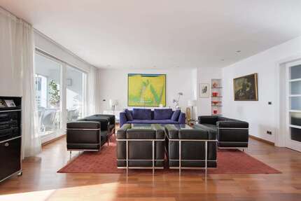 Wohnung zum Kaufen in München 3.180.000,00 € 209 m²