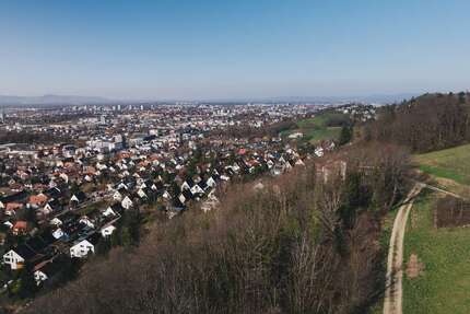 Grundstück zu verkaufen in Merzhausen 250.000,00 € 1750 m²