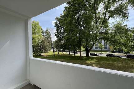 Wohnung zum Mieten in Chemnitz 250,00 € 49.18 m²